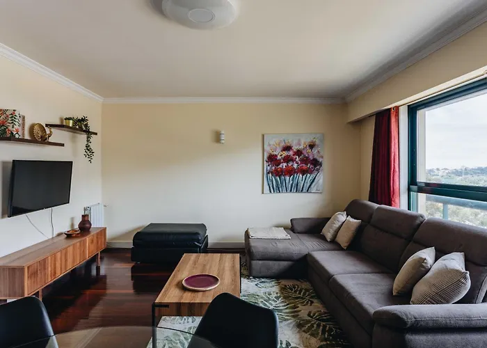 Great 1 Bdr Near Gaia Shopping Arrabida Esm