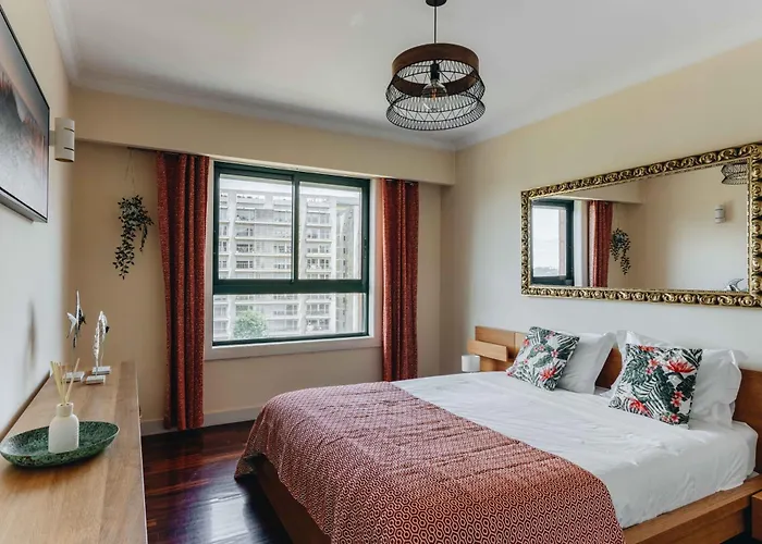 Great 1 Bdr Near Gaia Shopping Arrabida Esm