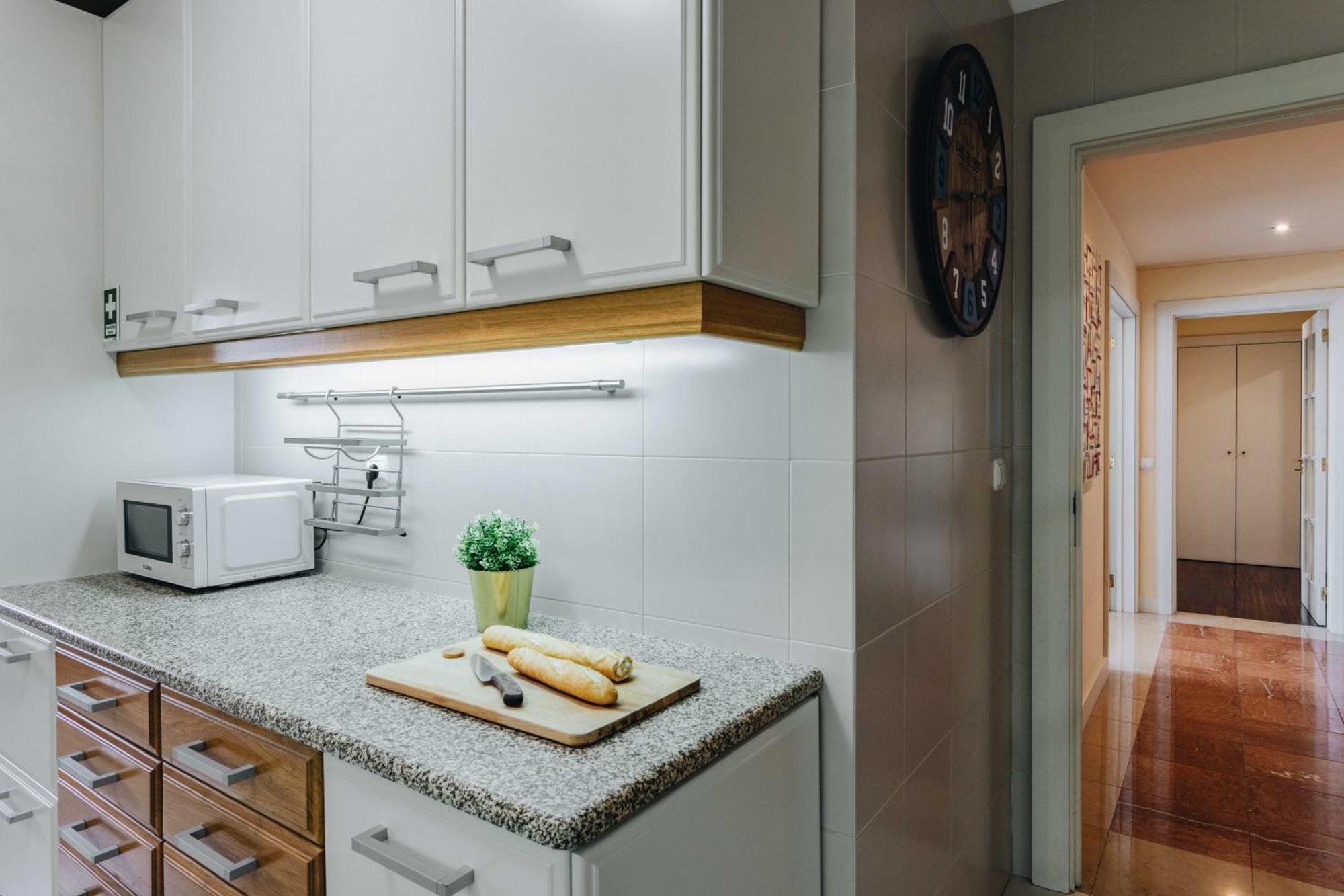 Apartment Great 1 Bdr Near Gaia Shopping Arrabida Esm *