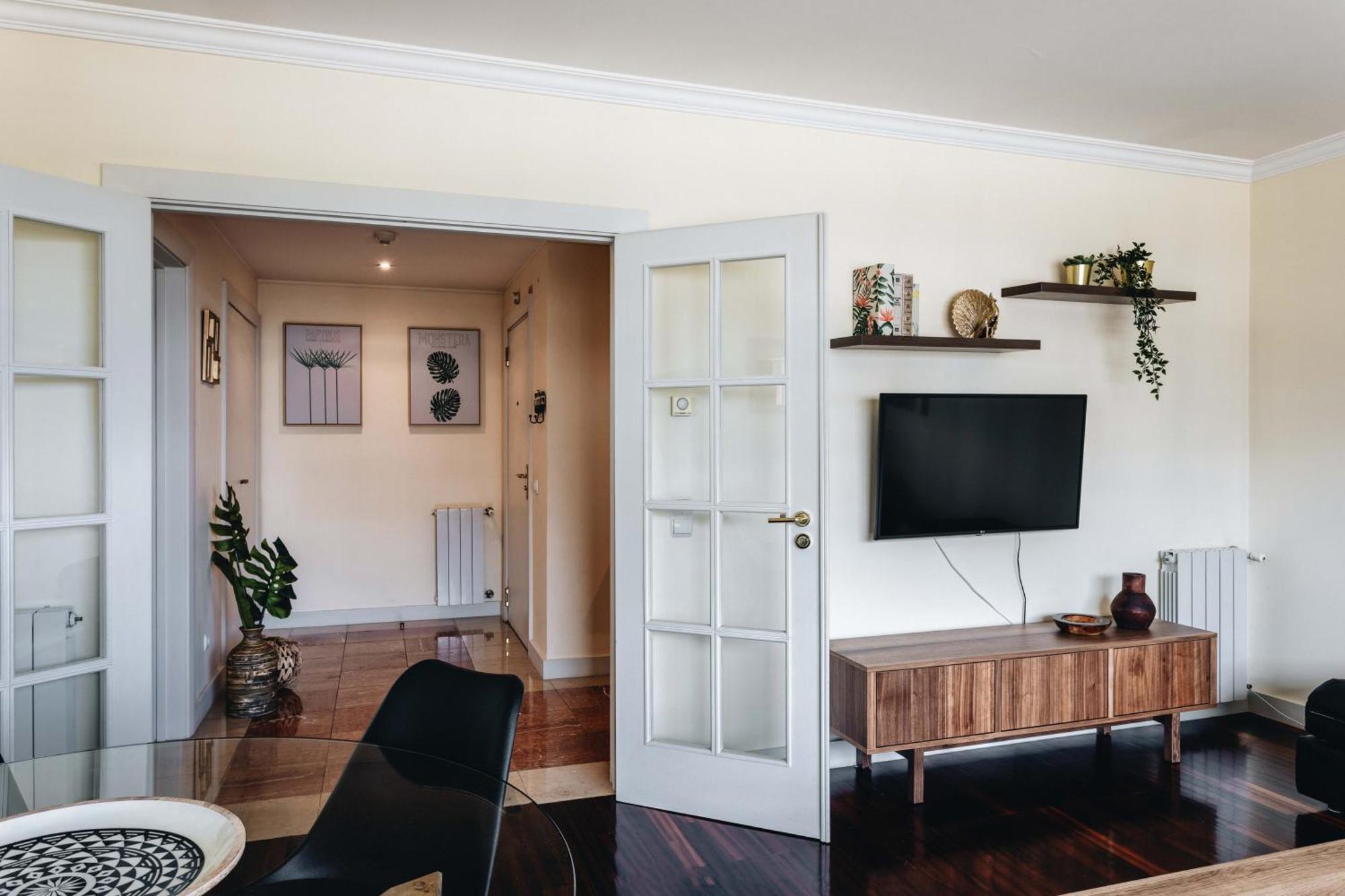 Apartment Great 1 Bdr Near Gaia Shopping Arrabida Esm Vila Nova de Gaia